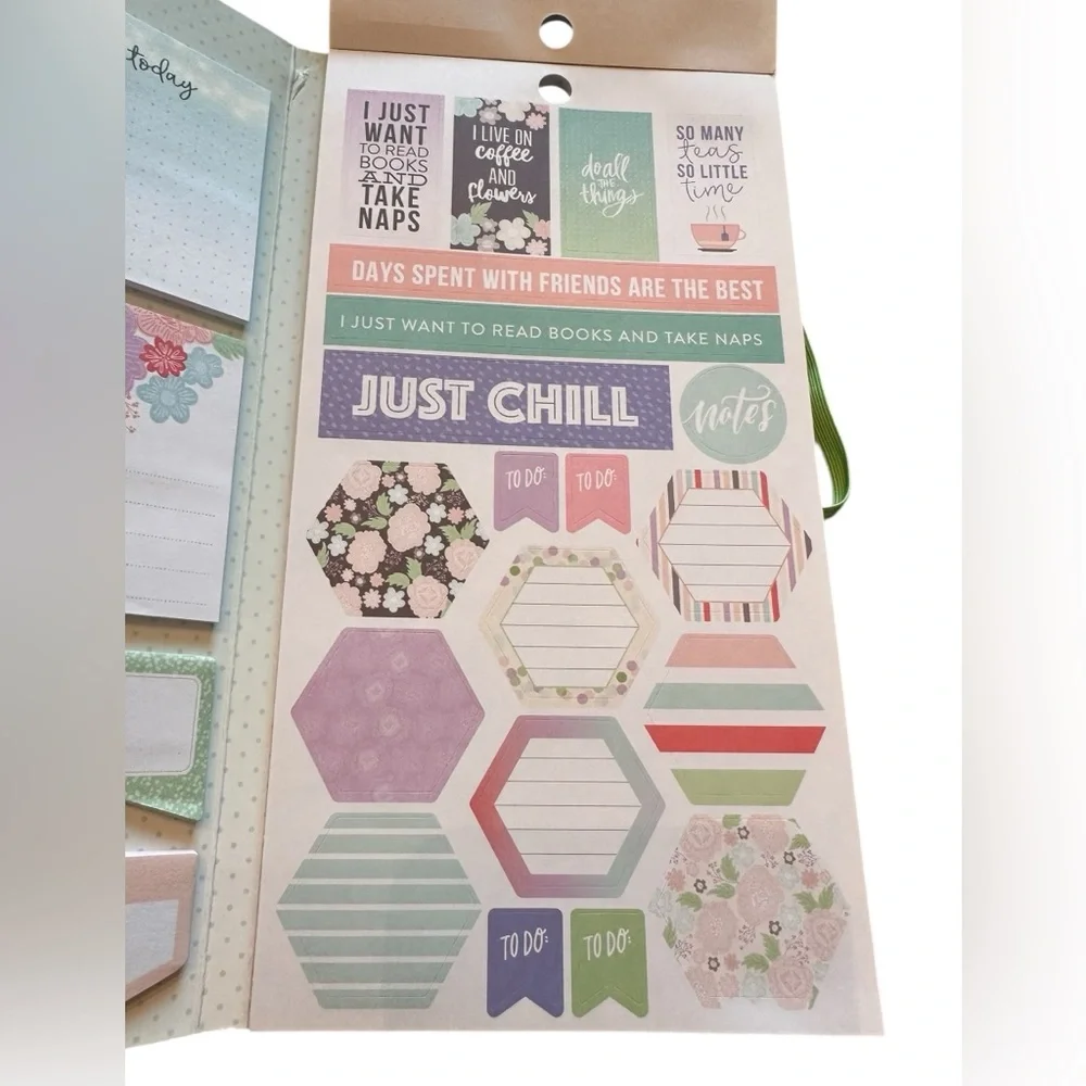 The Happy Planner Daydreamer Accessory Book